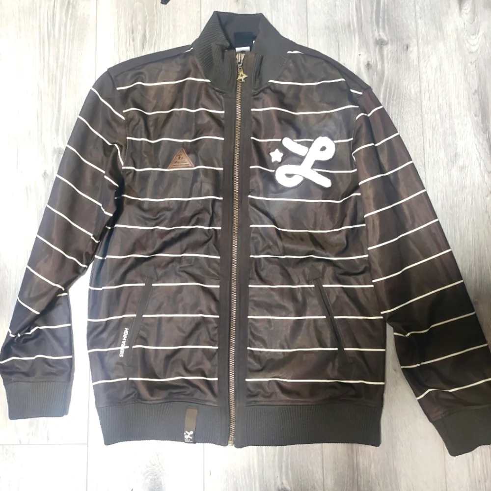 LRG Roots equipment - Picture 1 of 3